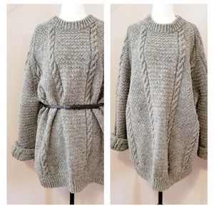 Vintage Handmade Oversized Fisherman’s Sweater in Soft Grey. Fits XL/XXL
